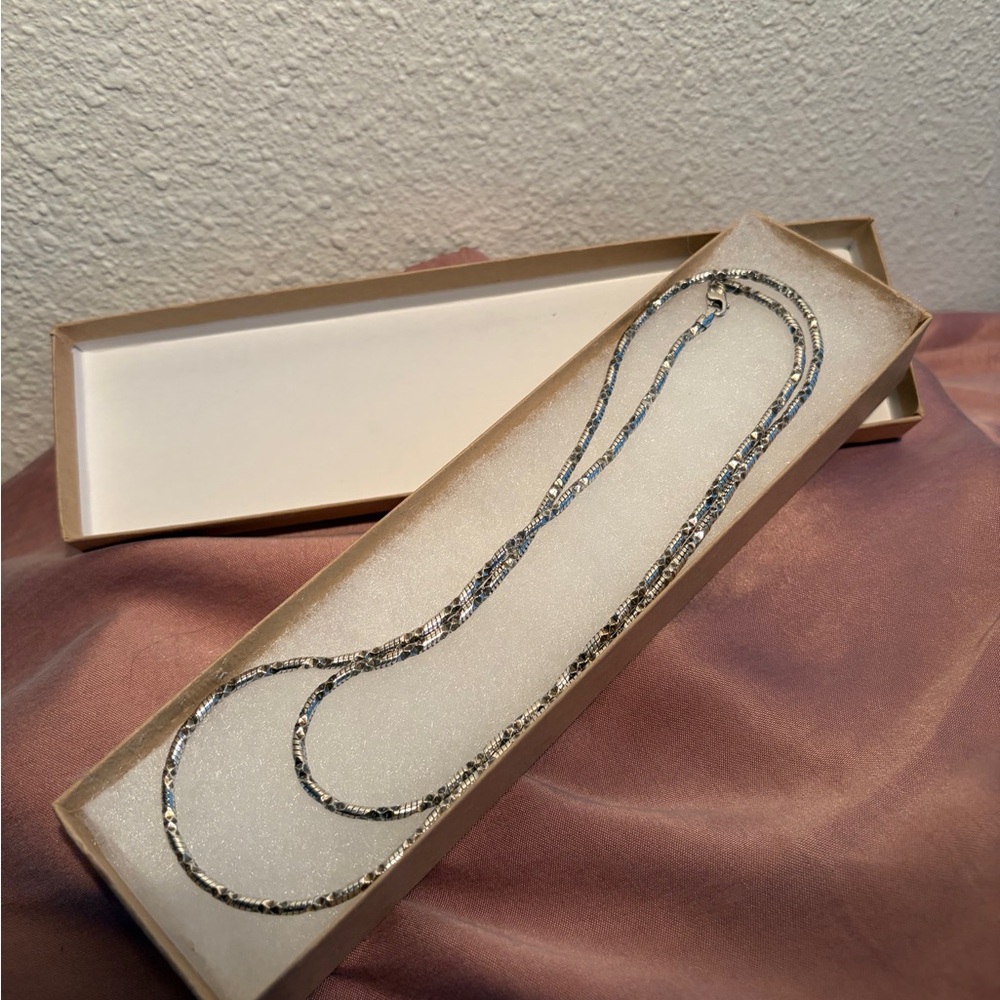 Delicate Silver Rope Chain Necklace - Picture 7 of 11